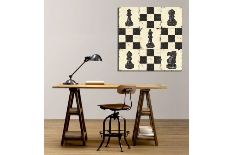 Lerretsbilde 45x45 cm - Sjakkbrett med svarte og hvite sjakkbrikker - Svart / Hvit / Beige - Interiør - Maleri & posters - Lerretsbilder