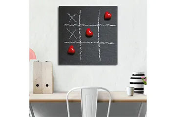 Lerretsbilde 45x45 cm - Spillbrett for tre på rad med hjerter som spillbrikker - Rød / Hvit / Svart - Interiør - Maleri & posters - Lerretsbilder