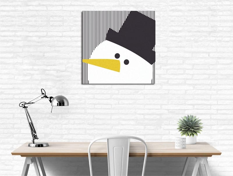 Lerretsbilde 45x45 cm - Stilisert snømann med hatt og gult nebb, Svart / Hvit / Gul
