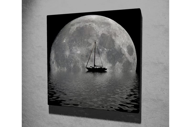 Lerretsbilde 45x45 cm - Storslått fullmåne speilet i vannet med en seilbåt i forgrunnen - Grå / Svart - Interiør - Maleri & posters - Lerretsbilder