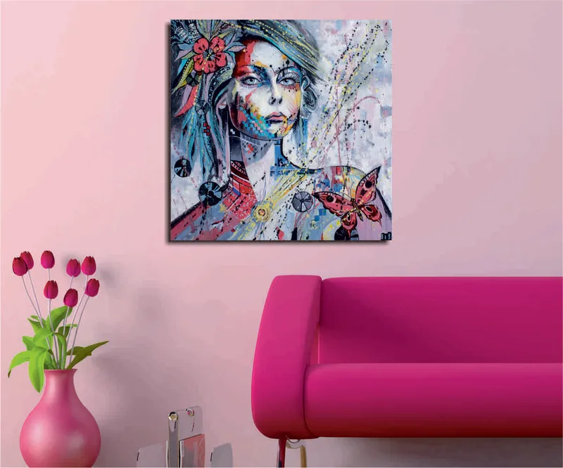 Lerretsbilde 45x45 cm - Portrett av en kvinne med fargerike detaljer og sommerfugler, Rosa / Blå / Grønn