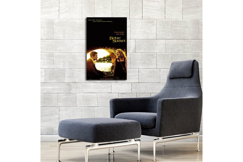 Lerretsbilde 45x70 cm - Romantisk scene mellom to personer ved en bro i solnedgangens lys - Gull / Svart / Brun - Interiør - Maleri & posters - Lerretsbilder