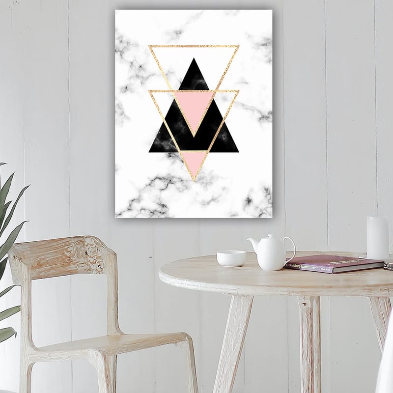 Lerretsbilde 70x100 cm - Abstrakt komposisjon av trekanter i forskjellige farger og former - Svart / Rosa / Gull - Interiør - Maleri & posters - Lerretsbilder