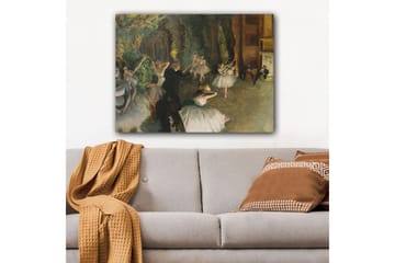 Lerretsbilde 70x100 cm - Ballettforestilling med dansende ballerinaer i fokus - Hvit / Grønn / Brun - Interiør - Maleri & posters - Lerretsbilder