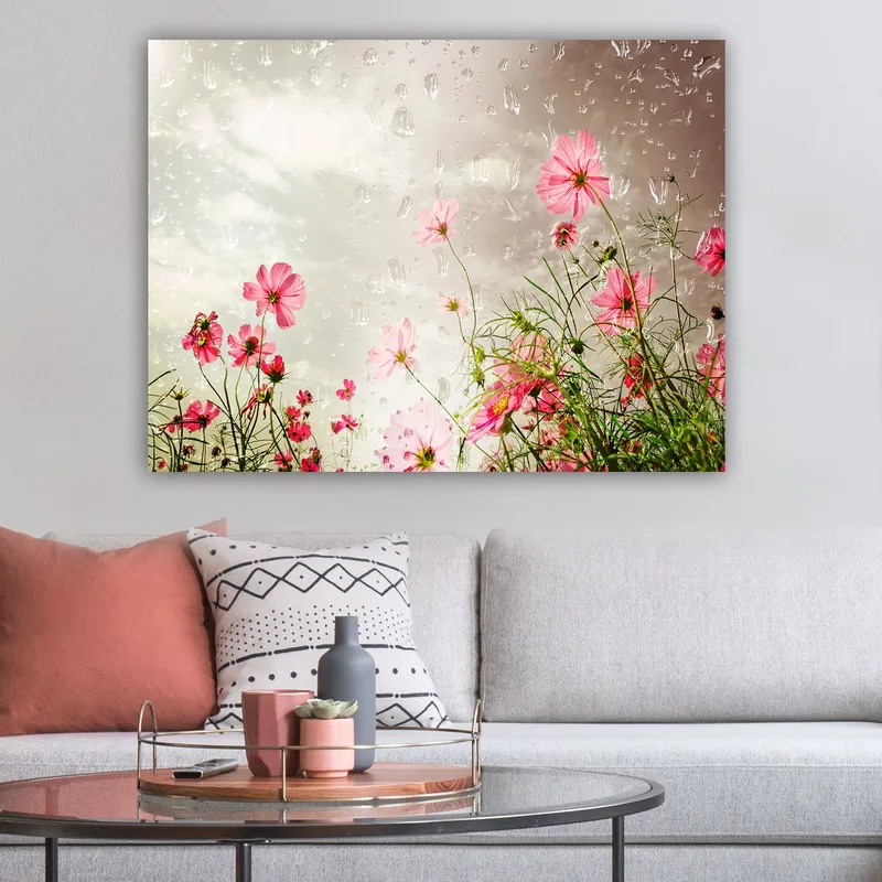 Lerretsbilde 70x100 cm - Blomster i forskjellige nyanser av rosa som vokser mot en dempet bakgrunn - Rosa / Grønn - Interiør - Maleri & posters - Lerretsbilder