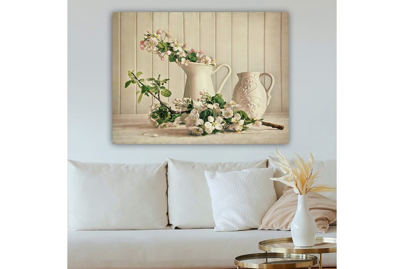 Lerretsbilde 70x100 cm - Blomsteroppsats med hvite mugger og grener i en rolig komposisjon - Hvit / Lys rosa / Grønn - Interiør - Maleri & posters - Lerretsbilder