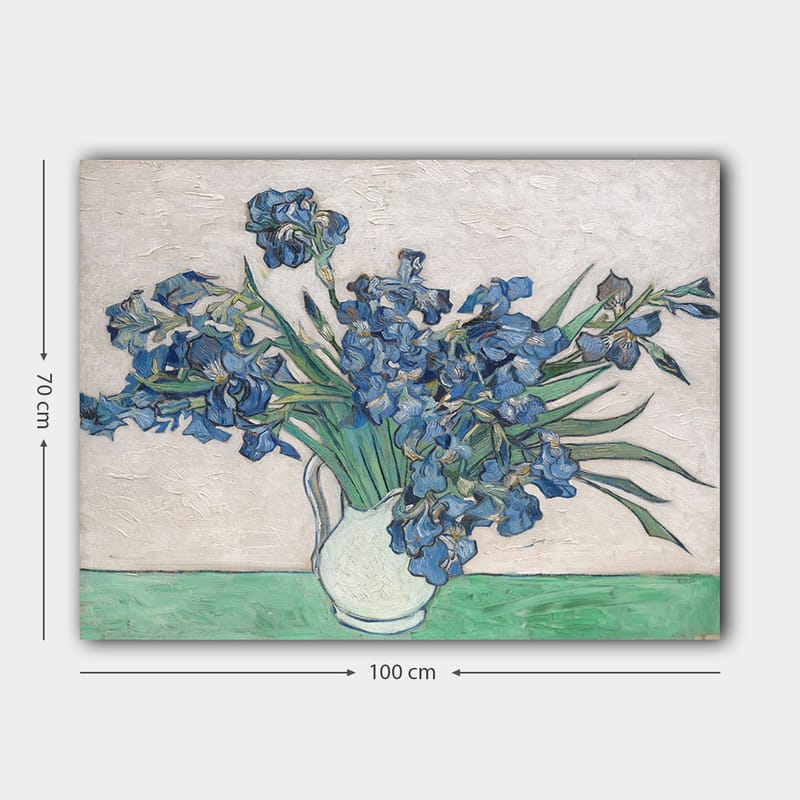 Lerretsbilde 70x100 cm - Bukett med irisblomster i en hvit vase - Blå / Grønn - Interiør - Maleri & posters - Lerretsbilder