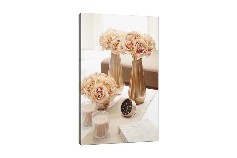 Lerretsbilde 70x100 cm - Elegant arrangement av roser i vaser som skaper en romantisk atmosfære, Lys rosa / Gull / Beige