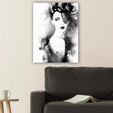 Lerretsbilde 70x100 cm - Elegant kvinne med mørkt hår og dramatisk sminke, omgitt av svarte blomster - Svart / Grå / Hvit - Interiør - Maleri & posters - Lerretsbilder