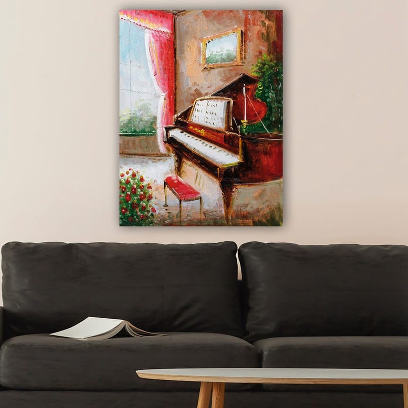 Lerretsbilde 70x100 cm - Elegant pianohjørne med et rødt piano og en benk i et lyst og innbydende miljø - Rød / Grønn / Beige - Interiør - Maleri & posters - Lerretsbilder