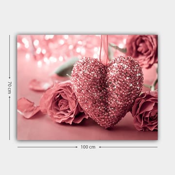 Lerretsbilde 70x100 cm - Et glitrende hjerte omgitt av rosa roser - Rosa / Mørk rosa - Interiør - Maleri & posters - Lerretsbilder
