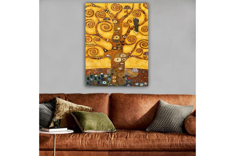 Lerretsbilde 70x100 cm - Et stilisert tre med virvlende grener og en fugl, mot en gyllen bakgrunn - Gull / Brun / Svart - Interiør - Maleri & posters - Lerretsbilder