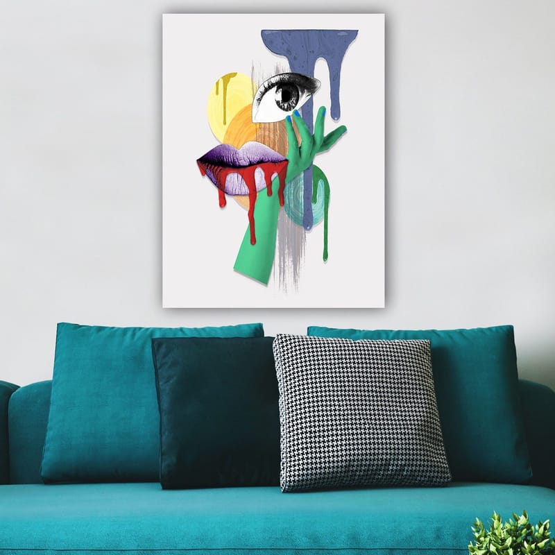 Lerretsbilde 70x100 cm - Et surrealistisk portrett med et øye, lepper og en hånd i livlige farger - Grønn / Lilla / Rød - Interiør - Maleri & posters - Lerretsbilder