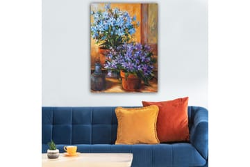 Lerretsbilde 70x100 cm - Fargerik komposisjon av blå og lilla blomster i potter - Blå / Lilla / Grønn - Interiør - Maleri & posters - Lerretsbilder