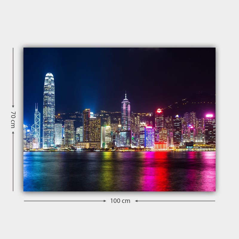 Lerretsbilde 70x100 cm - Fargerik nattutsikt over Hong Kongs skyline med opplyste skyskrapere - Blå / Lilla / Rosa - Interiør - Maleri & posters - Lerretsbilder