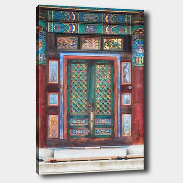 Lerretsbilde 70x100 cm - Fargerik og detaljert dør med tradisjonelle mønstre og dekorasjoner - Grønn / Rød / Blå - Interiør - Maleri & posters - Lerretsbilder