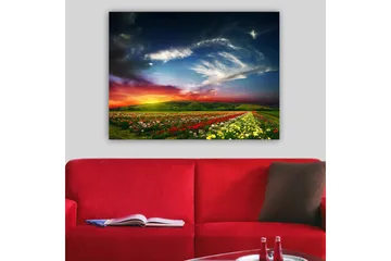 Lerretsbilde 70x100 cm - Fargerik solnedgang over et blomsterfelt med varierende blomster i forgrunnen - Rød / Gul / Grønn - Interiør - Maleri & posters - Lerretsbilder