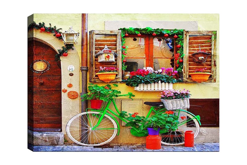Lerretsbilde 70x100 cm - Fargerik sykkel pyntet med blomster og potter foran en sjarmerende vegg med vinduer og dekorasjoner, Grønn / Rosa / Oransje