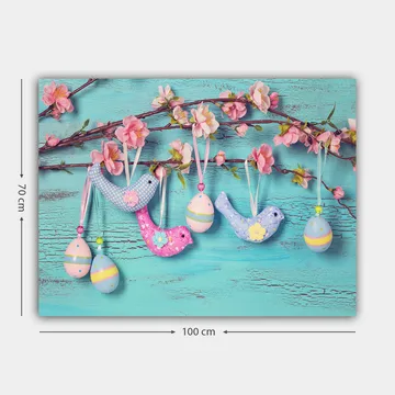 Lerretsbilde 70x100 cm - Fargerike fugler og egg som henger på en gren med blomster - Blå / Rosa / Grønn - Interiør - Maleri & posters - Lerretsbilder