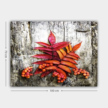 Lerretsbilde 70x100 cm - Fargerike høstblader og bær på en treflate - Rød / Oransje / Gul - Interiør - Maleri & posters - Lerretsbilder
