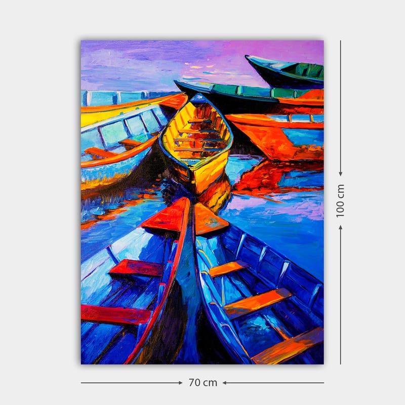 Lerretsbilde 70x100 cm - Flere fargerike båter som ligger i en gruppe på vannoverflaten - Blå / Oransje / Gul - Interiør - Maleri & posters - Lerretsbilder