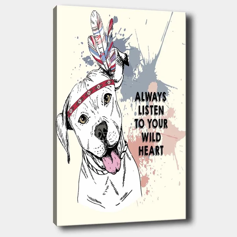 Lerretsbilde 70x100 cm - Glad hund med fjær og et bånd rundt hodet som oppmuntrer deg til å lytte til ditt ville hjerte - Hvit / Rød / Blå - Interiør - Maleri & posters - Lerretsbilder