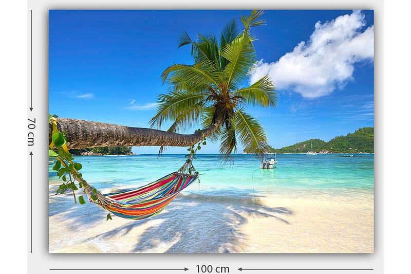 Lerretsbilde 70x100 cm - Hengekøye mellom palmer på en tropisk strand med klart blått hav - Grønn / Blå / Beige - Interiør - Maleri & posters - Lerretsbilder