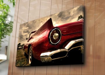 Lerretsbilde 70x100 cm - Klassisk rød bil med elegant hekk og kromdetaljer - Rød / Krom (sølv) - Interiør - Maleri & posters - Lerretsbilder