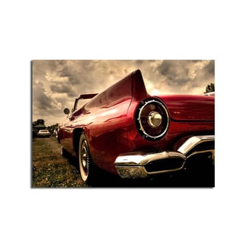 Lerretsbilde 70x100 cm - Klassisk rød bil med elegant hekk og kromdetaljer - Rød / Krom (sølv) - Interiør - Maleri & posters - Lerretsbilder