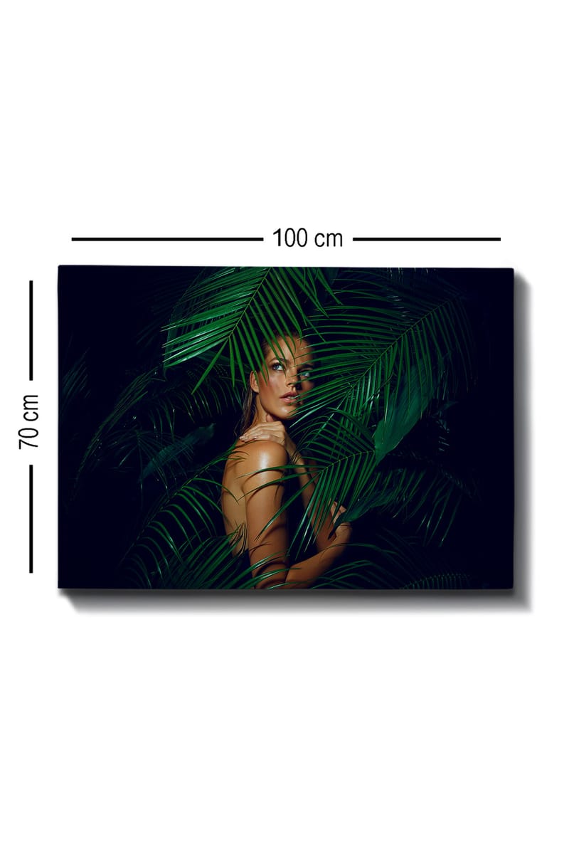 Lerretsbilde 70x100 cm - Kvinne delvis skjult bak grønne palmeblader - Mørk grønn / Lys grønn / Beige - Interiør - Maleri & posters - Lerretsbilder