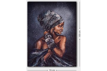 Lerretsbilde 70x100 cm - Kvinne med elegant hodeplagg og smykker, avbildet i profil - Mørk brun / Svart / Grå - Interiør - Maleri & posters - Lerretsbilder