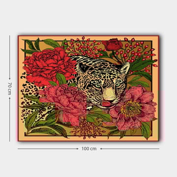 Lerretsbilde 70x100 cm - Leopard omgitt av fargerike blomster og grønne blader - Rød / Grønn / Beige - Interiør - Maleri & posters - Lerretsbilder