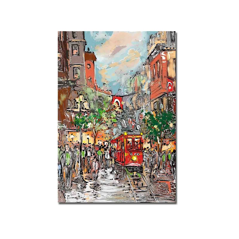 Lerretsbilde 70x100 cm - Livlig bybilde med en rød trikk som kjører gjennom en regnfull gate, omgitt av mennesker og trær - Rød / Grønn / Brun - Interiør - Maleri & posters - Lerretsbilder