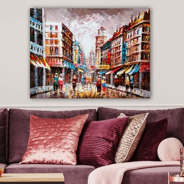 Lerretsbilde 70x100 cm - Livlig bybilde med fargerike bygninger og folk som går på en regnfull gate - Rød / Blå / Gul - Interiør - Maleri & posters - Lerretsbilder