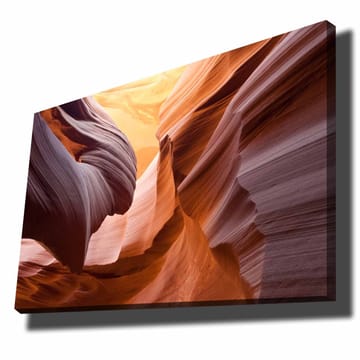 Lerretsbilde 70x100 cm - Majestetisk kløft med mykt formede steiner i varme jordfarger - Oransje / Rødbrun / Lilla - Interiør - Maleri & posters - Lerretsbilder