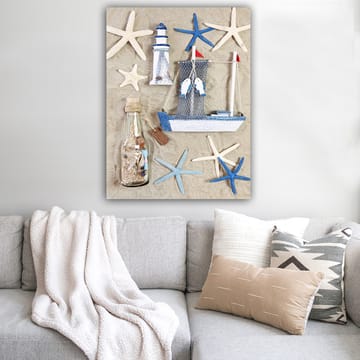 Lerretsbilde 70x100 cm - Maritim komposisjon med båt, fyr og sjøstjerne - Blå / Hvit / Beige - Interiør - Maleri & posters - Lerretsbilder