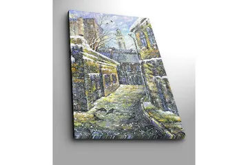 Lerretsbilde 70x100 cm - Melkeveien omgitt av gamle bygninger med snø på takene - Gul / Blå / Hvit - Interiør - Maleri & posters - Lerretsbilder