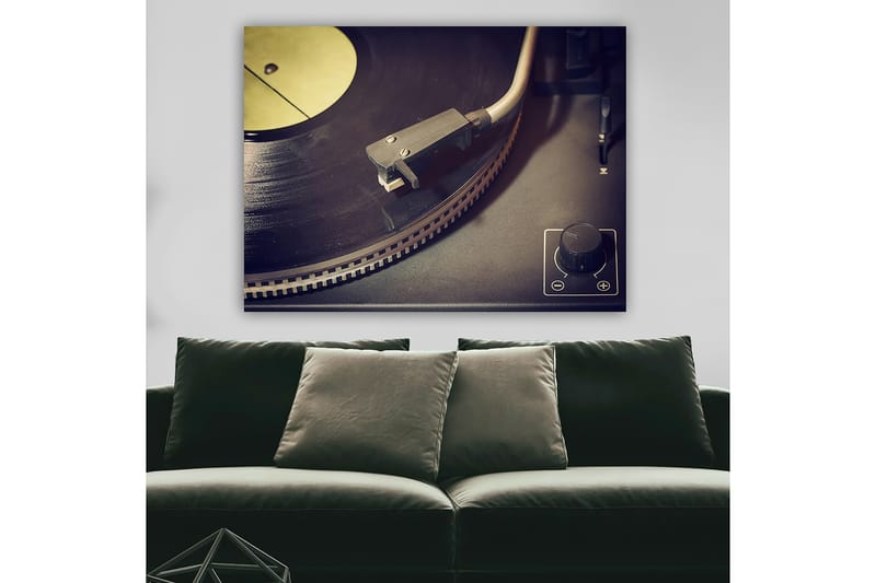 Lerretsbilde 70x100 cm - Nærbilde av en platespiller med vinylplate og tonearm - Svart / Grå / Gul - Interiør - Maleri & posters - Lerretsbilder