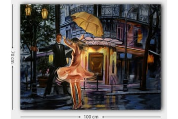 Lerretsbilde 70x100 cm - Romantisk par som danser under en paraply i regnet - Rosa / Svart / Gul - Interiør - Maleri & posters - Lerretsbilder