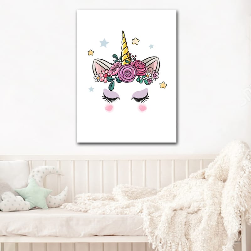 Lerretsbilde 70x100 cm - Søt enhjørning med blomster og stjerner som dekorasjon - Lilla / Rosa / Gull - Interiør - Maleri & posters - Lerretsbilder