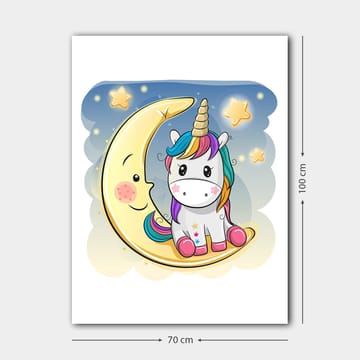 Lerretsbilde 70x100 cm - Søt enhjørning som sitter på en måne med stjerner i bakgrunnen - Gul / Rosa / Blå - Interiør - Maleri & posters - Lerretsbilder