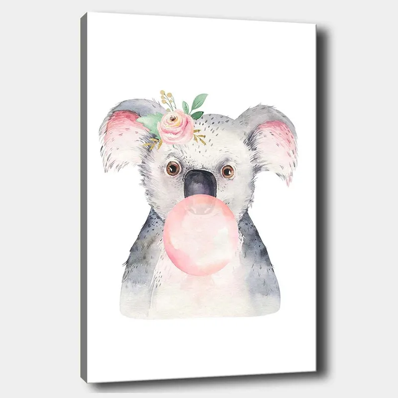 Lerretsbilde 70x100 cm - Søt koala som blåser tyggegummi med en blomst i øret, Grå / Rosa / Grønn