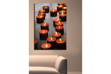 Lerretsbilde 70x100 cm - Samling av tente telys som skaper en varm og innbydende atmosfære - Oransje / Svart - Interiør - Maleri & posters - Lerretsbilder