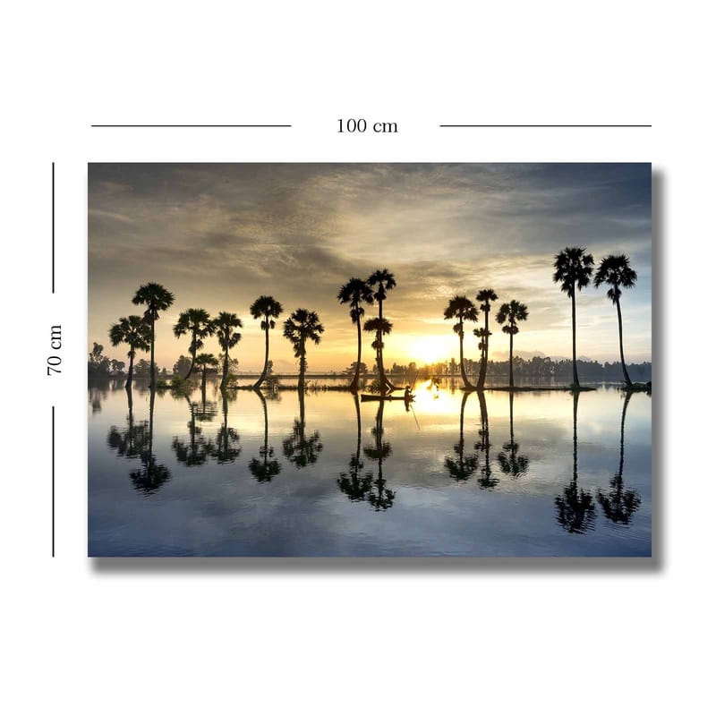 Lerretsbilde 70x100 cm - Silhuetter av palmer ved en speilblank innsjø i solnedgang - Gull / Blå / Svart - Interiør - Maleri & posters - Lerretsbilder