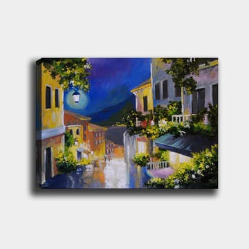 Lerretsbilde 70x100 cm - Sjarmerende smug med fargerike hus og en måne som skinner over landskapet - Gul / Blå / Grønn - Interiør - Maleri & posters - Lerretsbilder