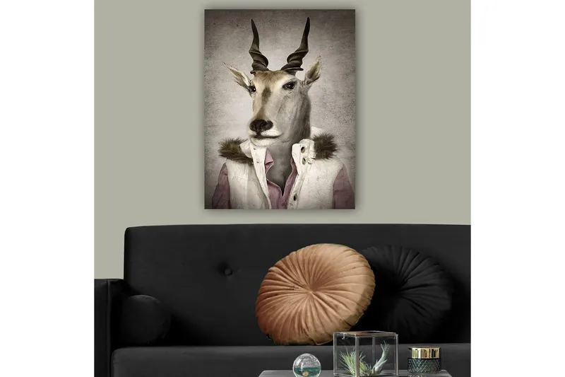 Lerretsbilde 70x100 cm - Stilisert bilde av en antilope kledd i en moderne jakke med krage, Beige / Hvit / Grå