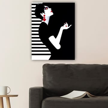 Lerretsbilde 70x100 cm - Stilisert kvinne med elegant holdning og dramatiske smykker - Svart / Hvit / Rød - Interiør - Maleri & posters - Lerretsbilder