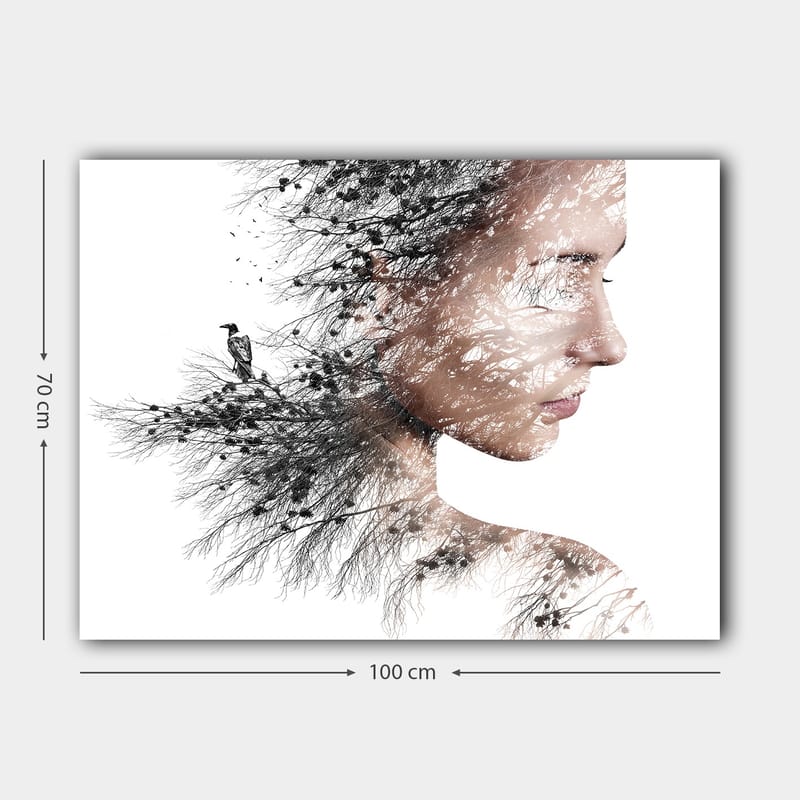 Lerretsbilde 70x100 cm - Stilisert portrett av en kvinne med trær og fugler som en del av silhuetten hennes - Svart / Grå / Brun - Interiør - Maleri & posters - Lerretsbilder