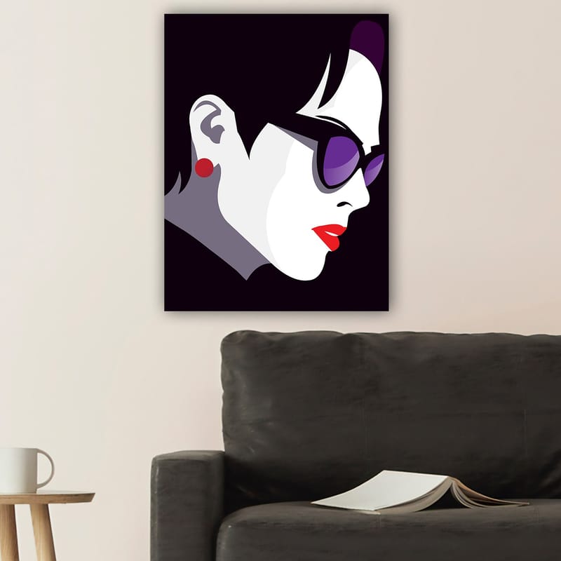 Lerretsbilde 70x100 cm - Stilisert profil av en kvinne med solbriller og rød leppestift - Svart / Hvit / Lilla - Interiør - Maleri & posters - Lerretsbilder