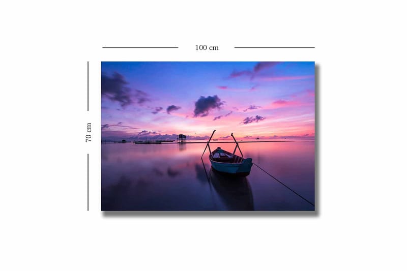 Lerretsbilde 70x100 cm - Stille båt på en speillignende overflate under en fargerik solnedgang - Lilla / Rosa / Blå - Interiør - Maleri & posters - Lerretsbilder
